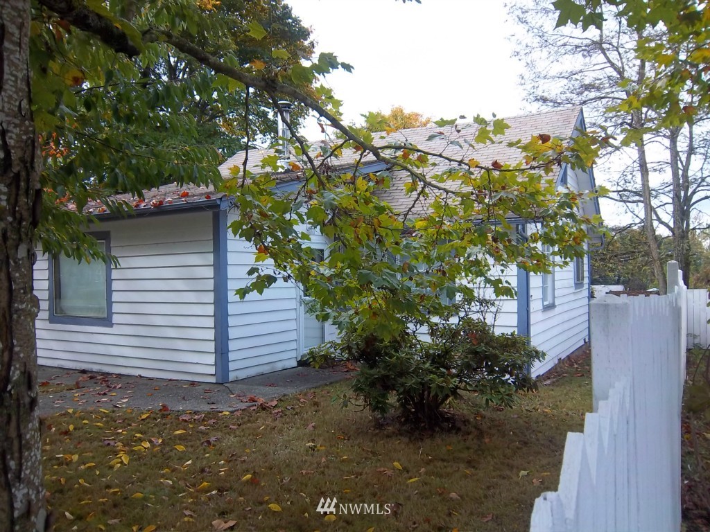 16625 106th Avenue Southeast Renton, WA 98055 - Photo 14 of 15 Gallery Image 14
