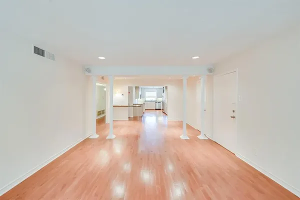 $1,990 | 6349 Diamond Head Circle, Unit C, Dallas, TX 75225