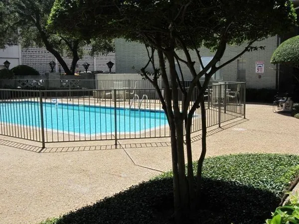 $1,990 | 6349 Diamond Head Circle, Unit C, Dallas, TX 75225