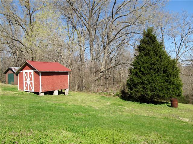 266 Bumpus Mills Road Dover, TN 37058 - Photo 6 of 20 10'x12' Storage building.