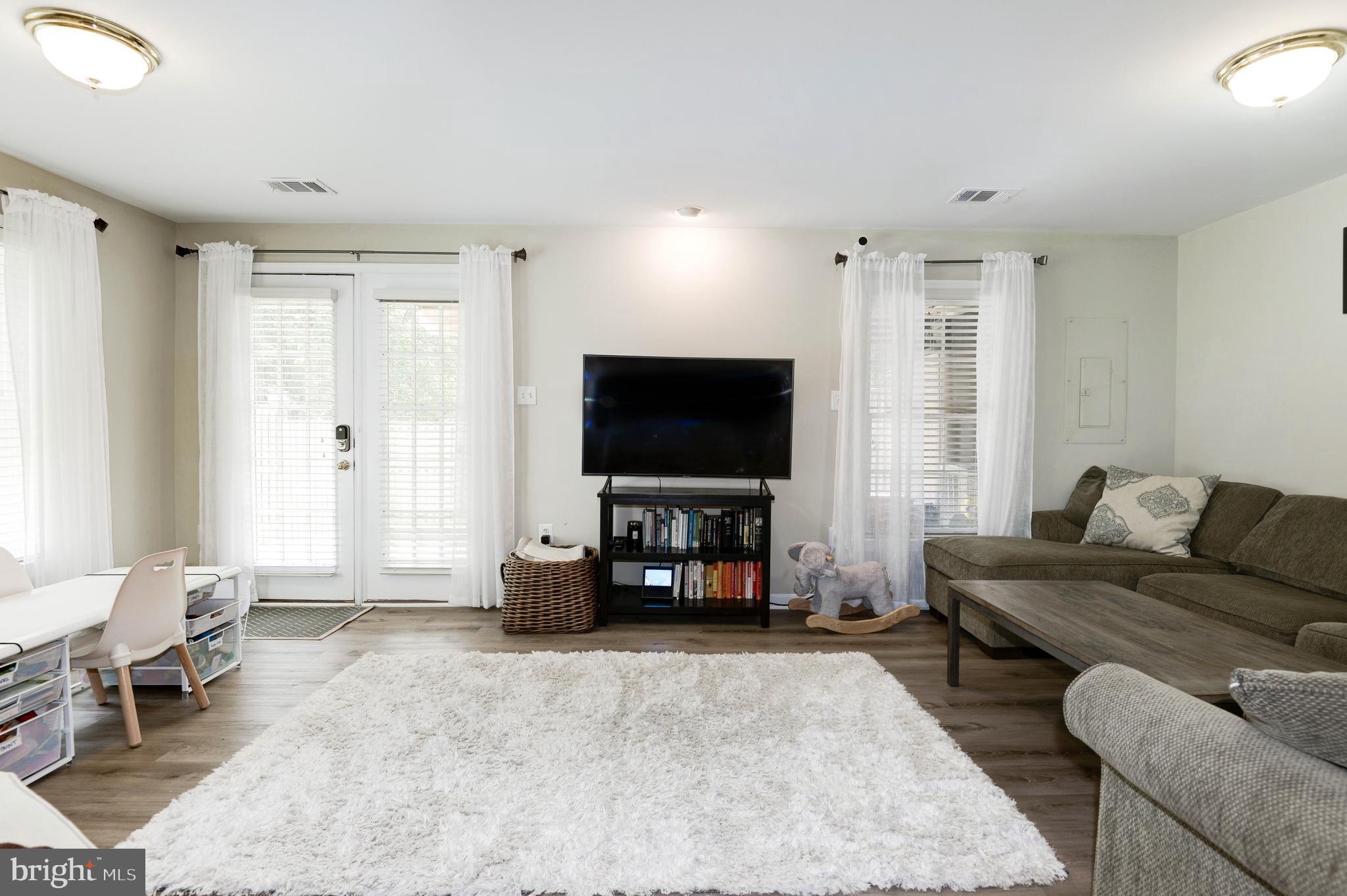 1265 Weatherstone Court Reston, VA 20194 - Photo 26 of 40