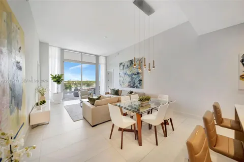 $2,000,000 | 153 North Seabreeze Boulevard, Unit 403, Fort Lauderdale, FL 33304