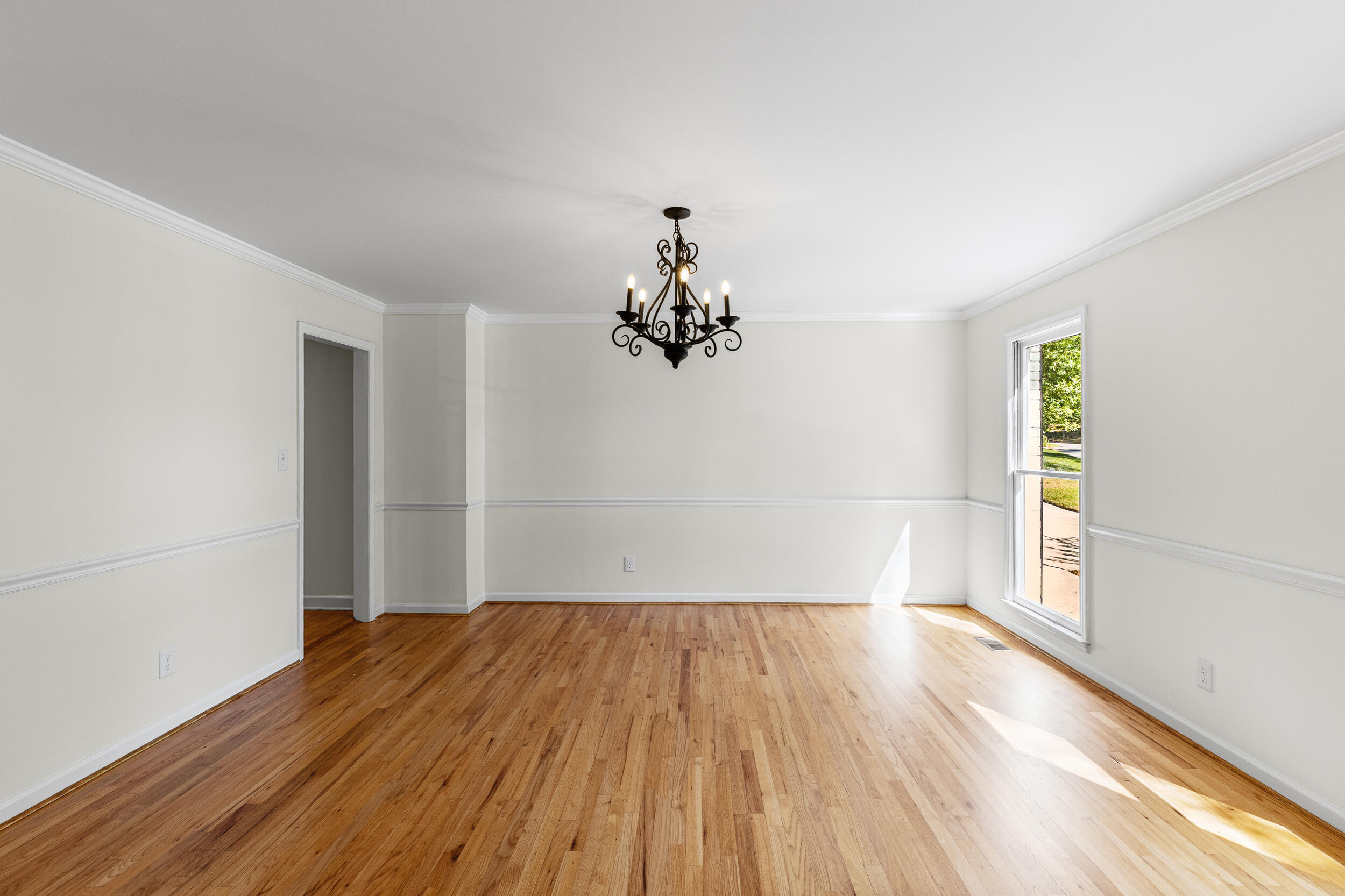809 Burden Lake Road Aiken, SC 29803 - Photo 6 of 37