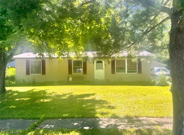 $175,000 | 7300 Cliff Drive, Ravenna, OH 44266