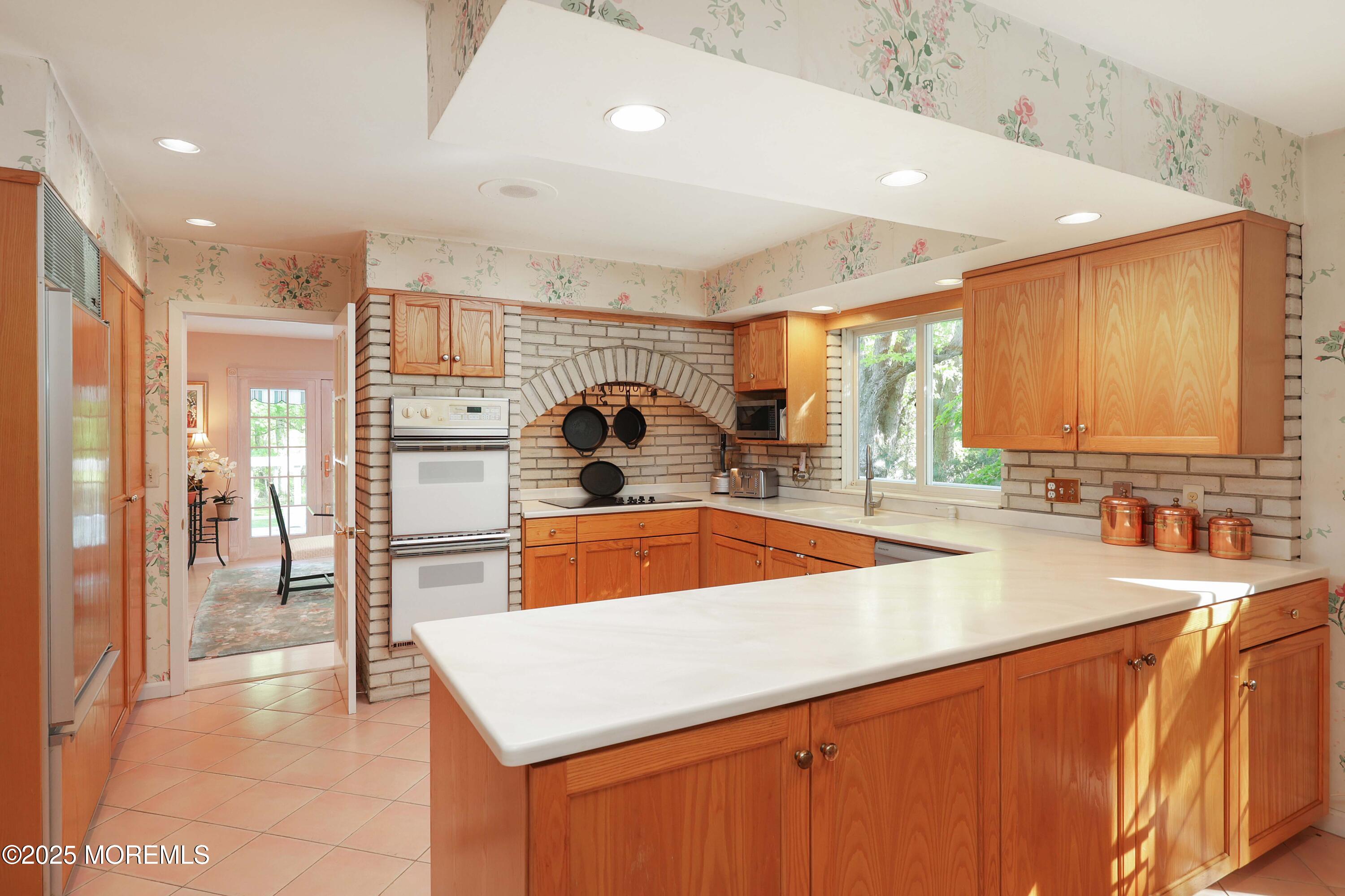68 Middletown Road Holmdel, NJ 07733 - Photo 25 of 68 Eat in Kitchen