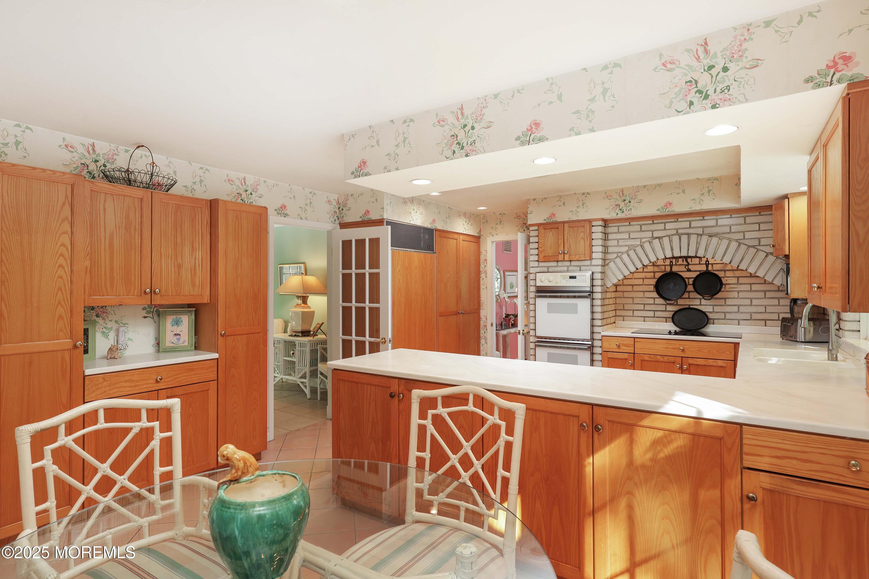 68 Middletown Road Holmdel, NJ 07733 - Photo 28 of 68 Light & Bright Kitchen