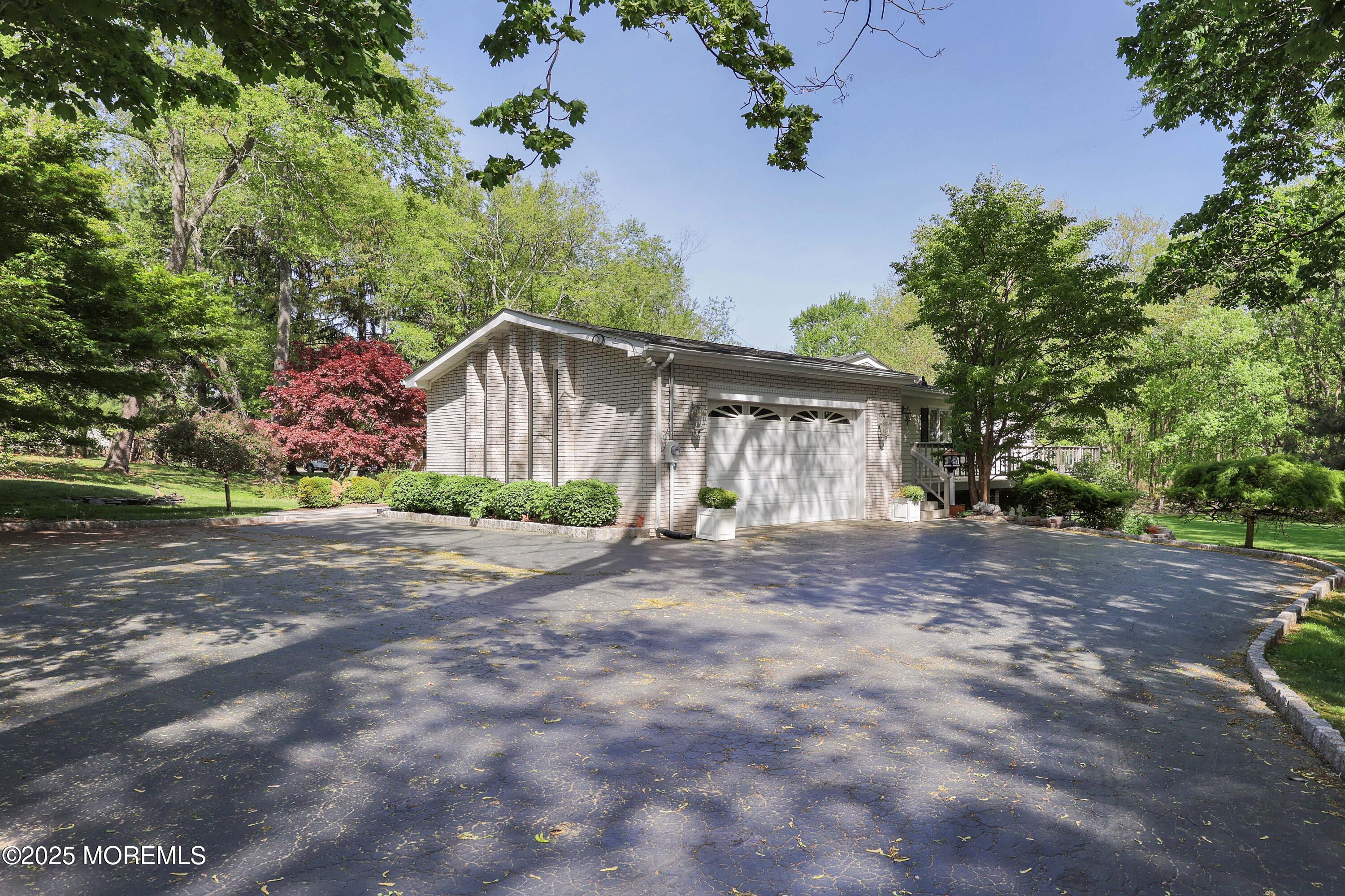 68 Middletown Road Holmdel, NJ 07733 - Photo 3 of 68 Whole House power washed
