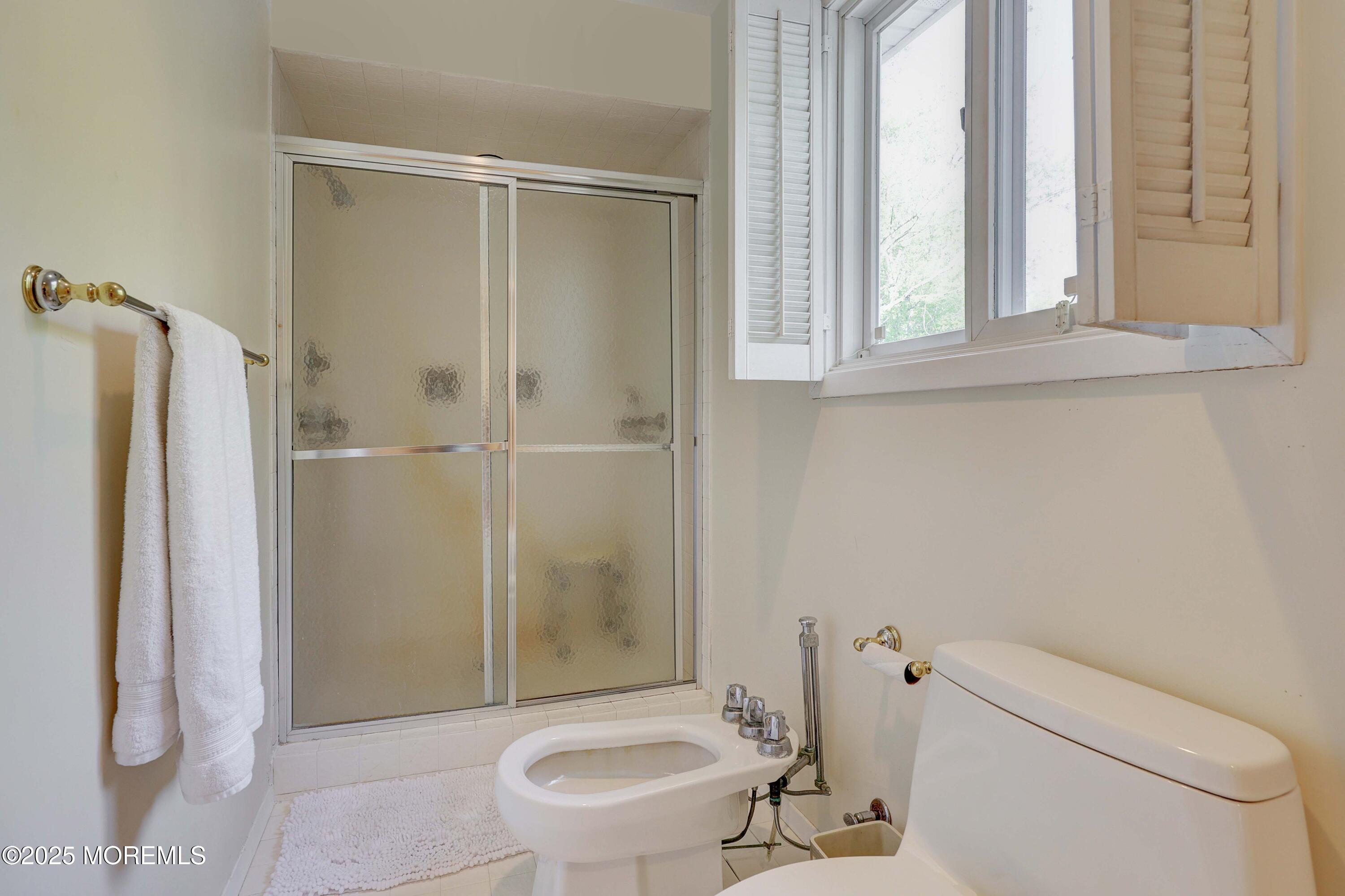 68 Middletown Road Holmdel, NJ 07733 - Photo 36 of 68 Primary Bath