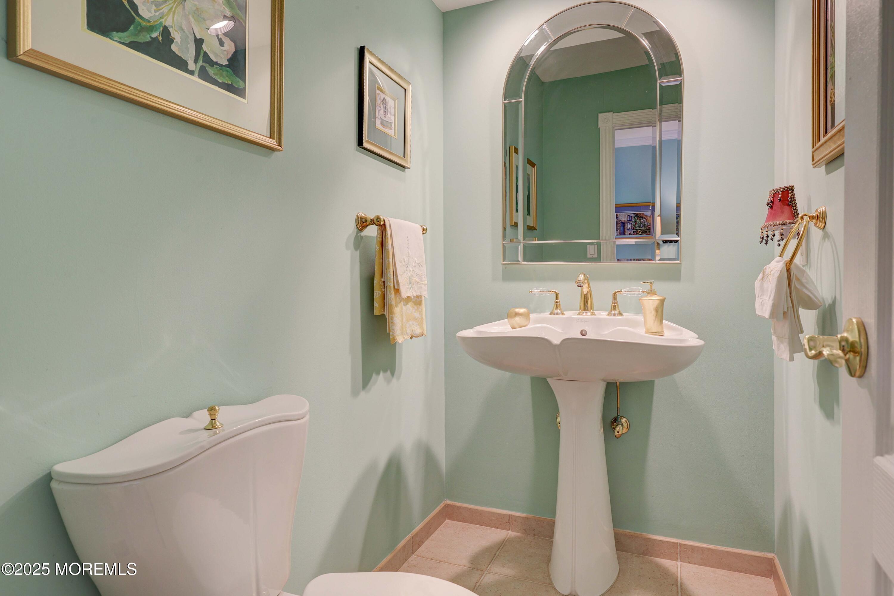 68 Middletown Road Holmdel, NJ 07733 - Photo 37 of 68 Powder room