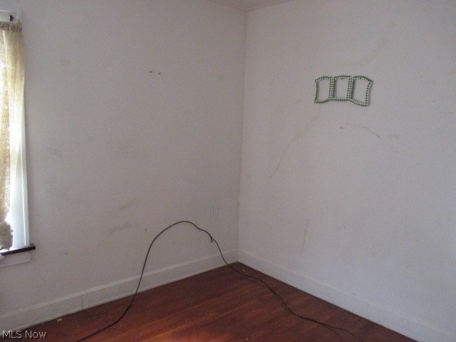 846 Helmsdale Road Cleveland Heights, OH 44112 - Photo 16 of 19