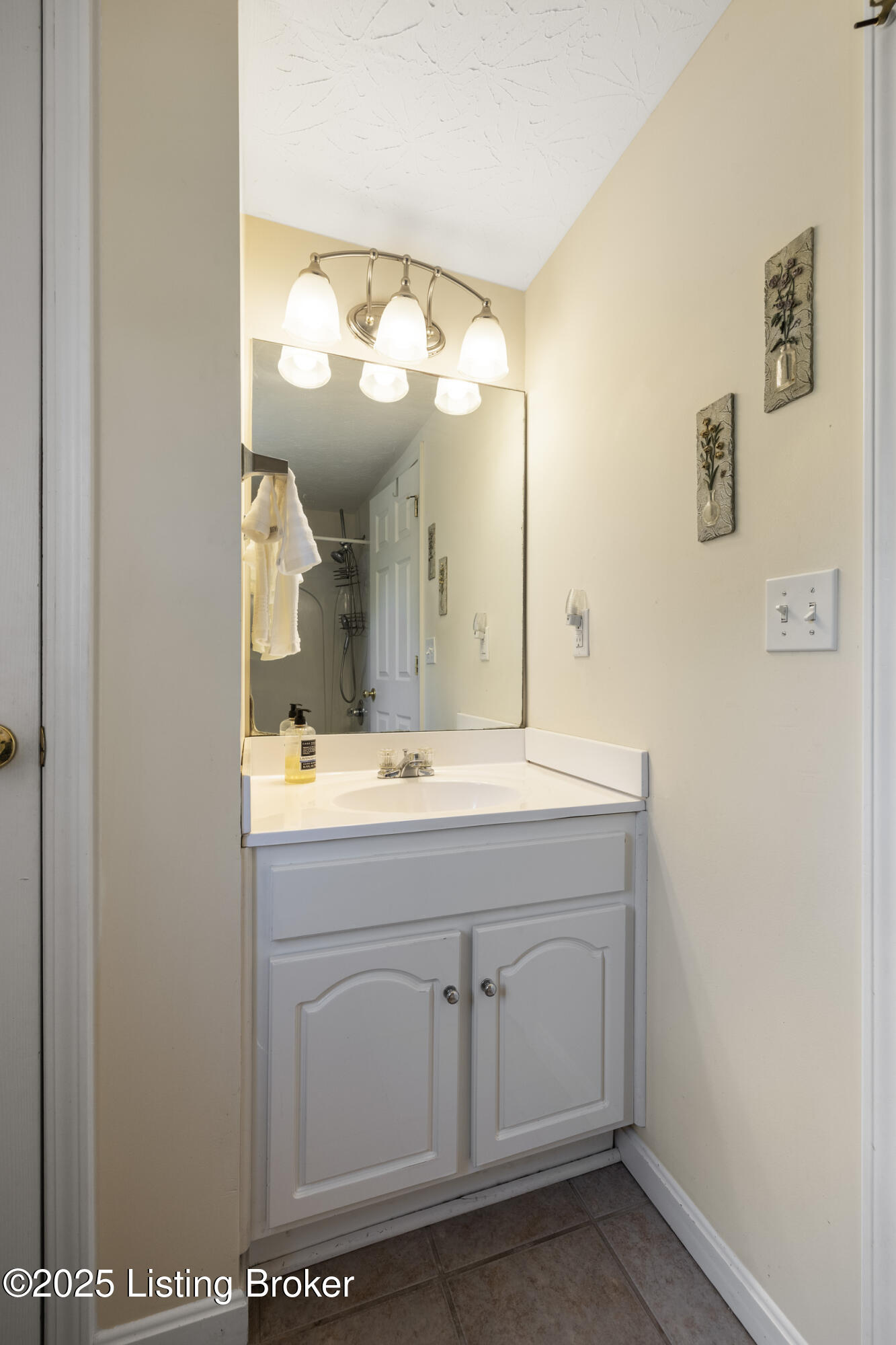 4112 Billtown Road Louisville, KY 40299 - Photo 44 of 53 3U8A2276