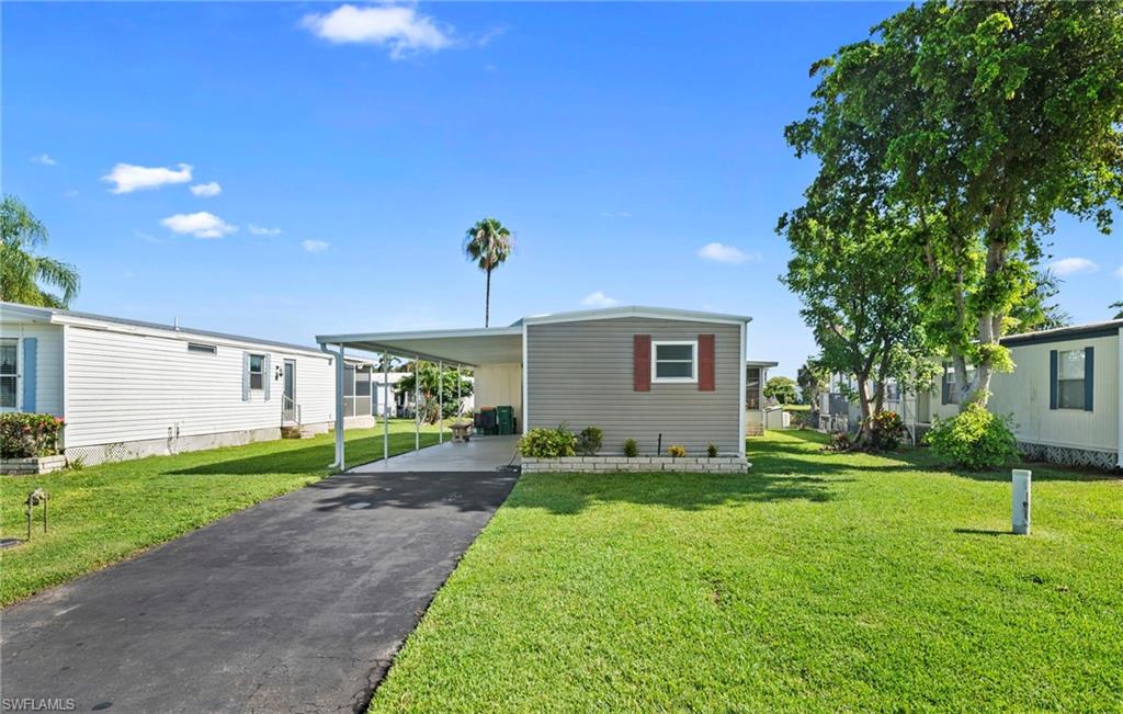 455 Cape Florida Way Naples, FL 34104 - Photo 1 of 22