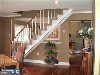 142 Idlewild Road Levittown, PA 19057 - Photo 2 of 7 Gallery Image 2