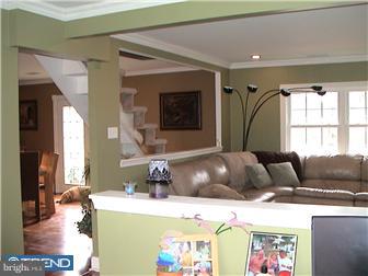 142 Idlewild Road Levittown, PA 19057 - Photo 4 of 7 Gallery Image 4