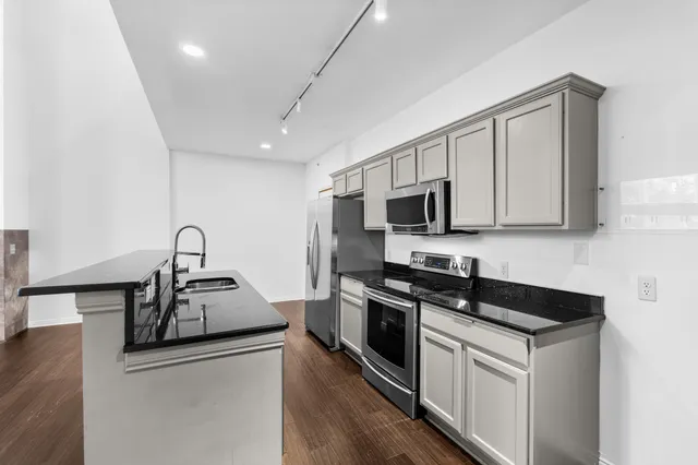 $269,900 | 11705 Squiers Boulevard, Utica, MI 48315