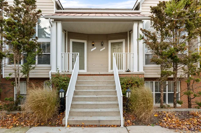 $269,900 | 11705 Squiers Boulevard, Utica, MI 48315