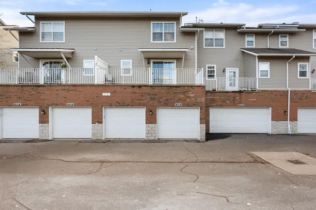 $269,900 | 11705 Squiers Boulevard, Utica, MI 48315