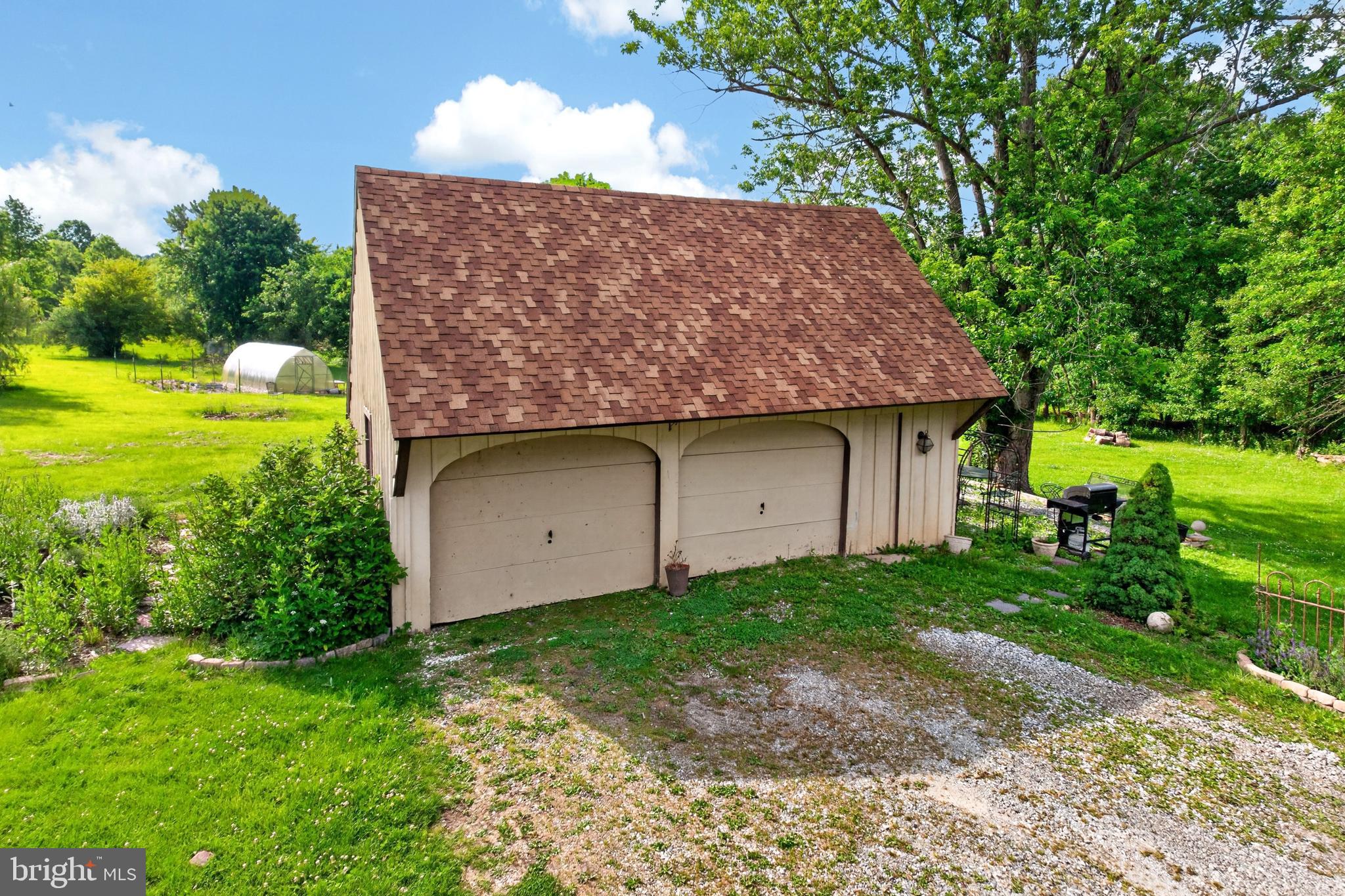 541 Byers Road Chester Springs, PA 19425 - Photo 23 of 33 Garage