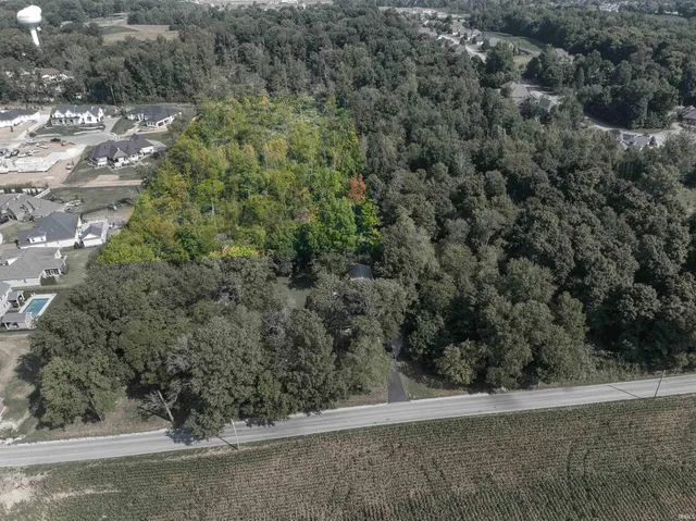 $400,000 | Willow Pond Road, Newburgh, IN 47630