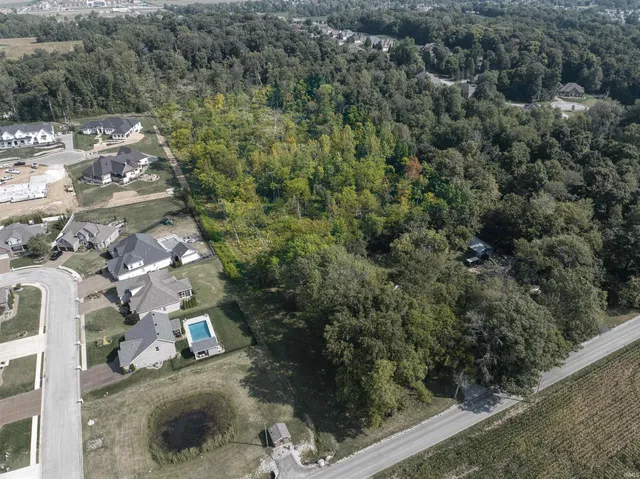 $400,000 | Willow Pond Road, Newburgh, IN 47630