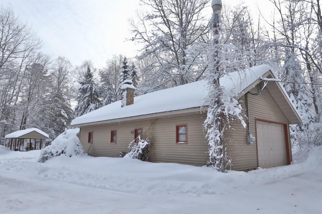 2100 Harmony Lake Road Eagle River, WI 54521 - Photo 10 of 32 Gallery Image 10