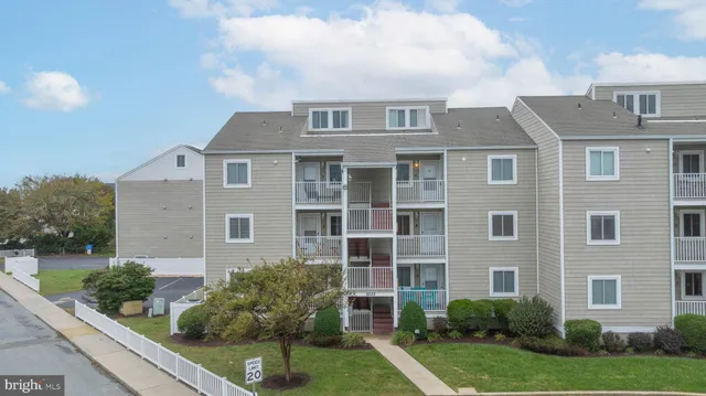 $425,000 | 9203 Rusty Anchor Road, Unit A3, Ocean City, MD 21842