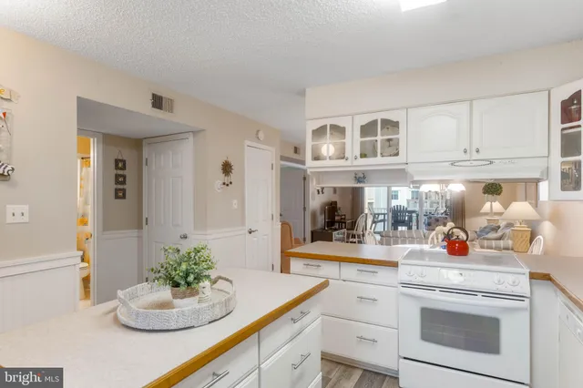 $425,000 | 9203 Rusty Anchor Road, Unit A3, Ocean City, MD 21842