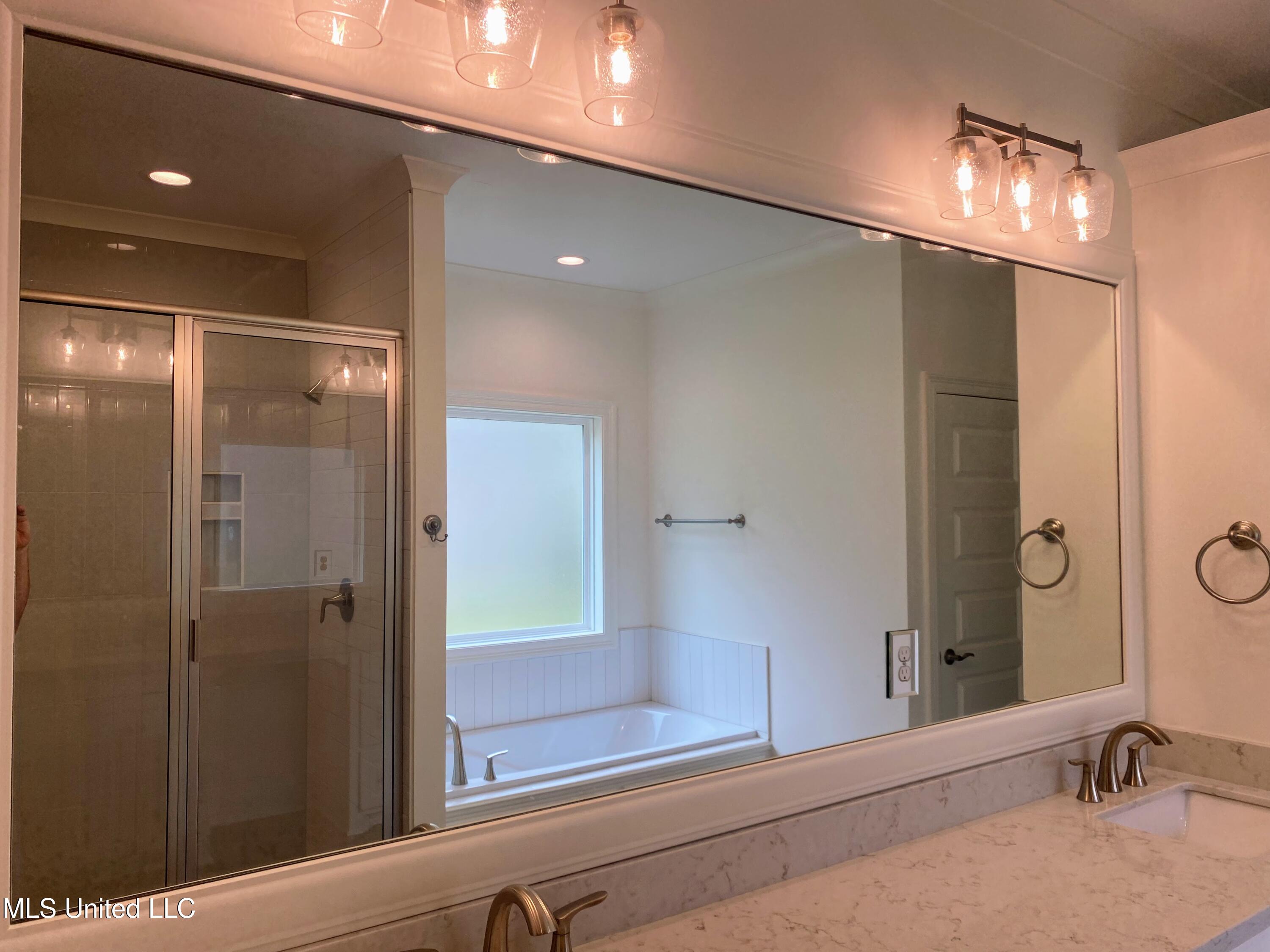 129 Salus Bend Clinton, MS 39056 - Photo 13 of 18 IMG_0887