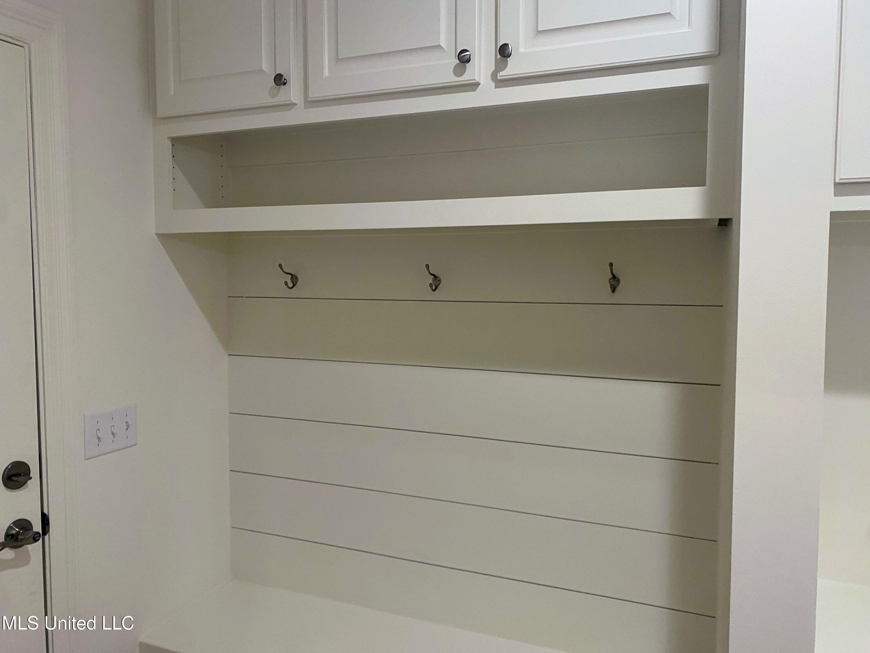 129 Salus Bend Clinton, MS 39056 - Photo 9 of 18 IMG_0883