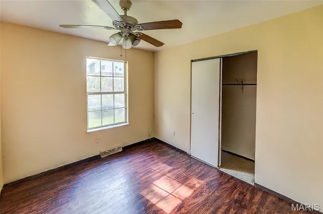 $89,000 | 6 Hilltop Place, East St. Louis, IL 62203