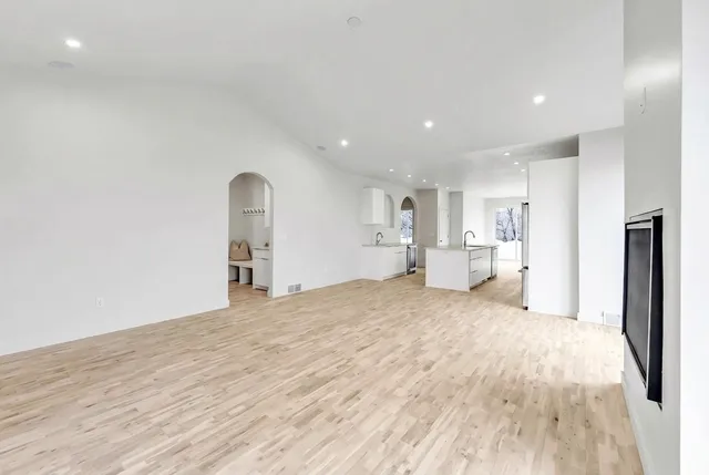 $689,900 | 1780 Bobby Jones Drive, De Pere, WI 54115