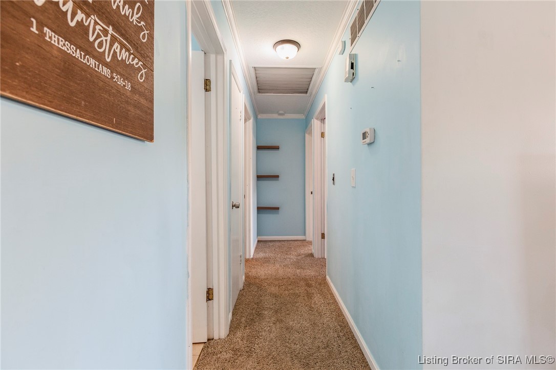 6204 Eric Drive Floyds Knobs, IN 47119 - Photo 19 of 40