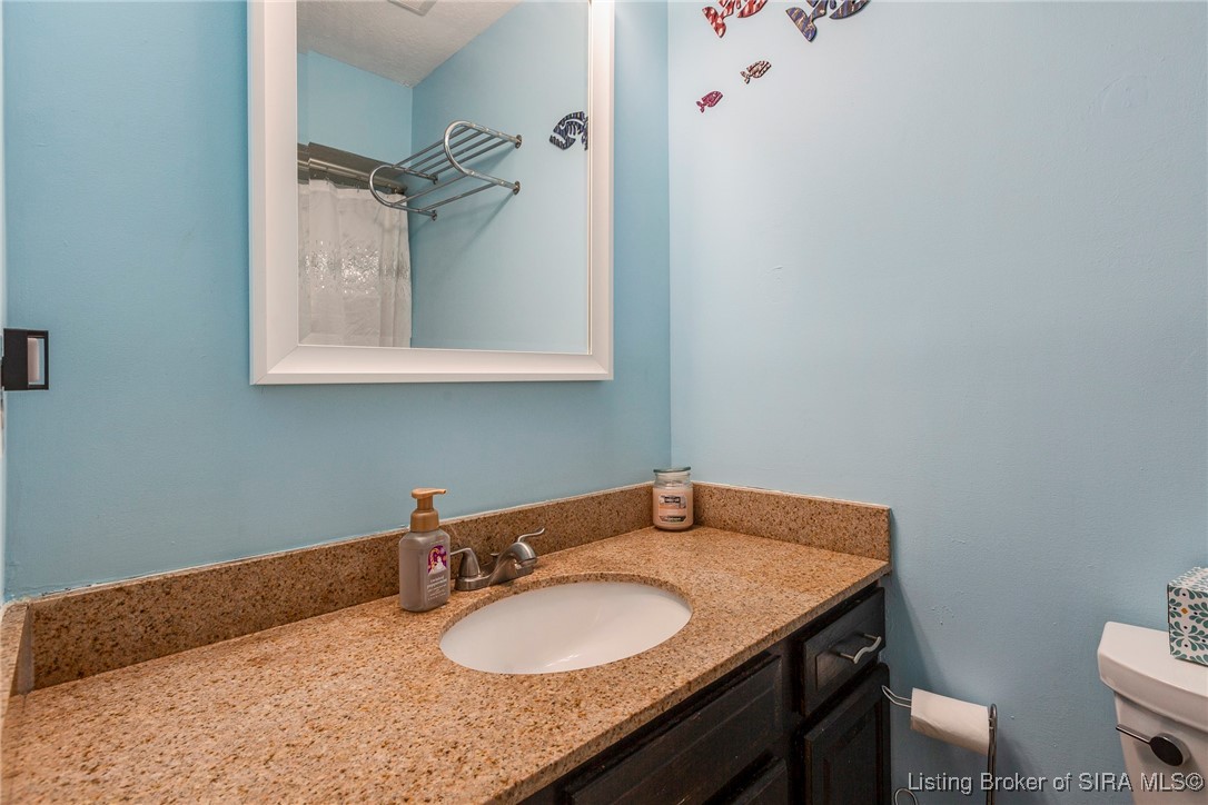 6204 Eric Drive Floyds Knobs, IN 47119 - Photo 21 of 40