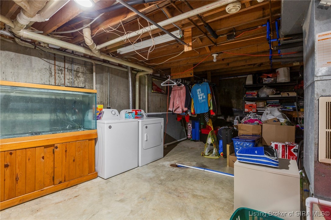 6204 Eric Drive Floyds Knobs, IN 47119 - Photo 32 of 40