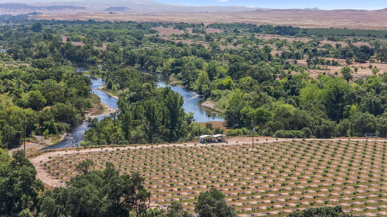 15743 Allen Road Snelling, CA 95369 - Photo 2 of 24 an aerial view of a house with a yard