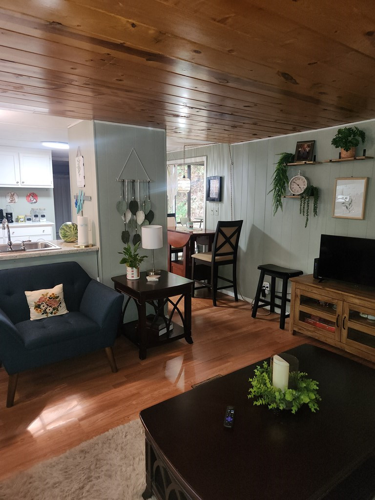185 Burnt Branch Road Marble, NC 28905 - Photo 7 of 27