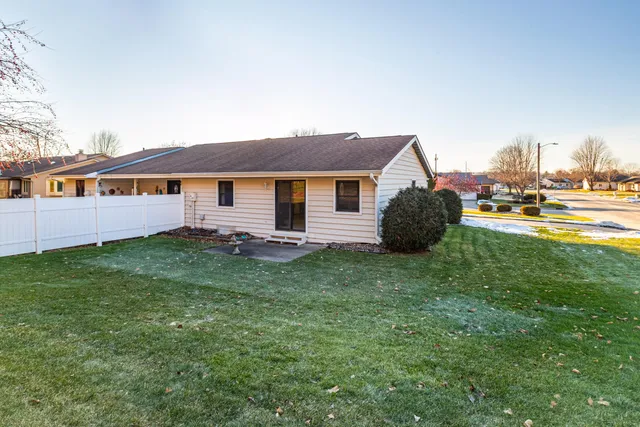 $239,000 | 3504 Solaris Lane, La Crosse, WI 54601