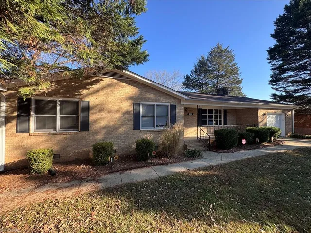 $1,750 | 1801 Alderwood Drive, Greensboro, NC 27409