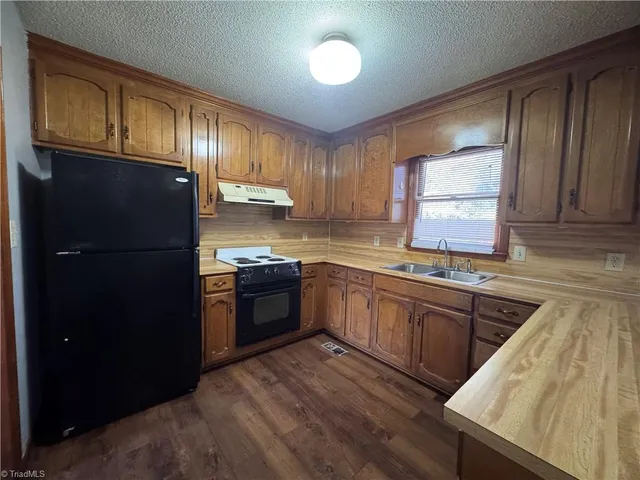 $1,750 | 1801 Alderwood Drive, Greensboro, NC 27409