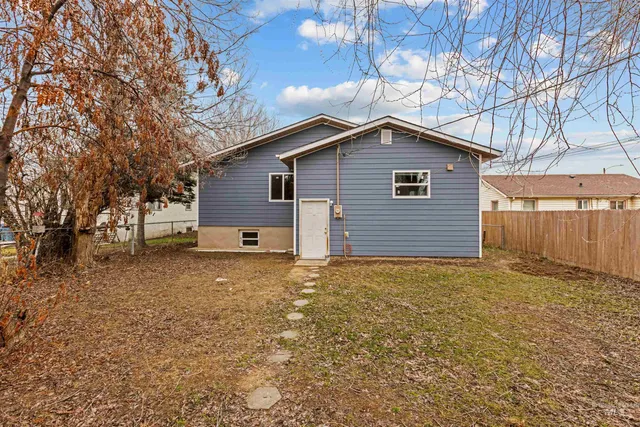 $450,000 | 315 South Diamond Street, Nampa, ID 83686