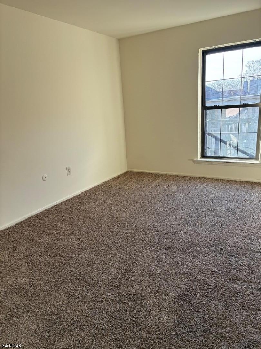 181 Long Hill Road, Unit 8 Little Falls, NJ 07424 - Photo 7 of 8