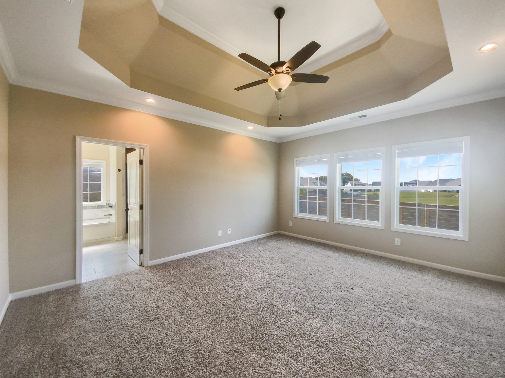 210 Elwell Road Clarksville, TN 37042 - Photo 5 of 24 Gallery Image 5
