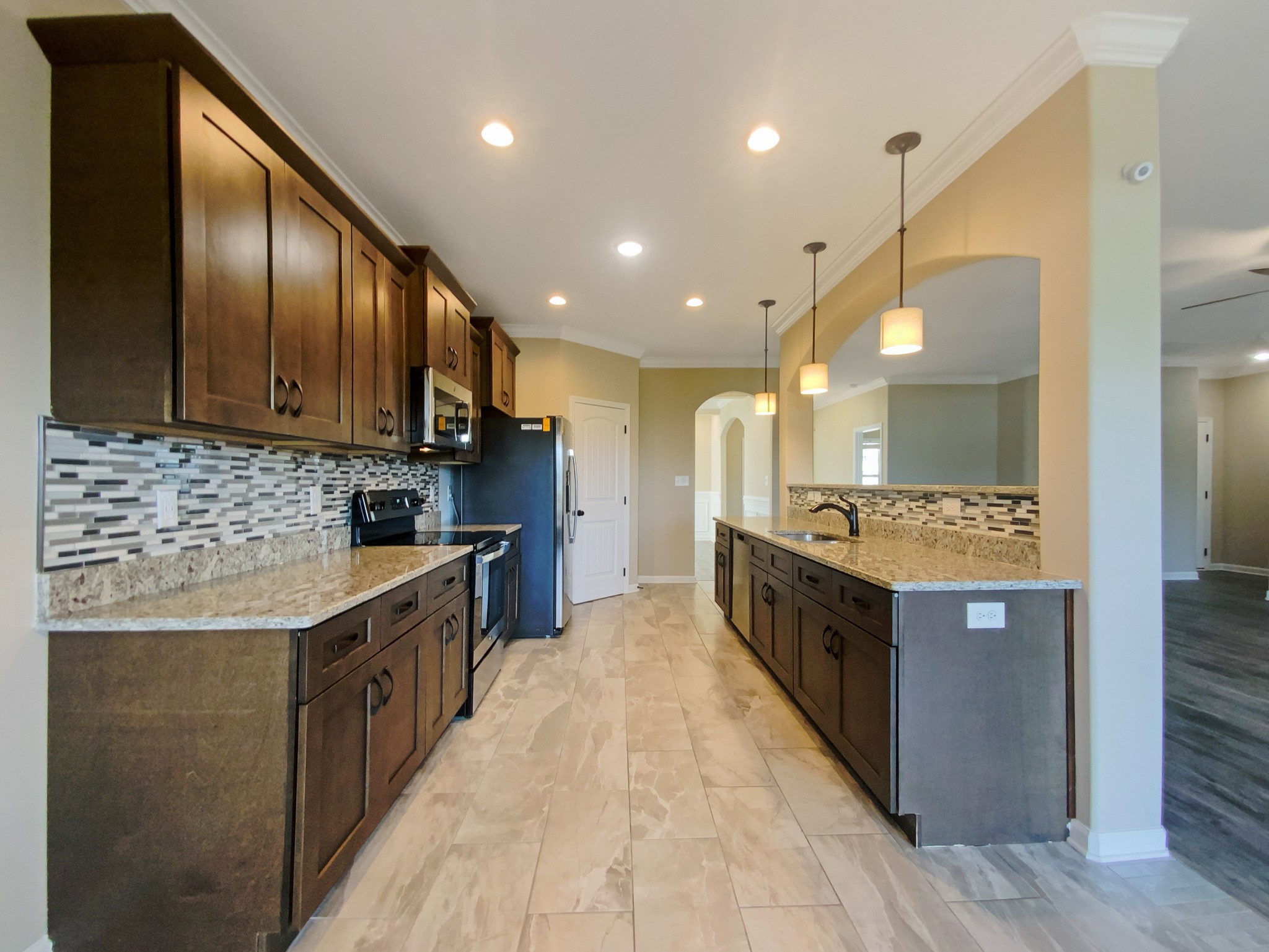 210 Elwell Road Clarksville, TN 37042 - Photo 9 of 24 Gallery Image 9