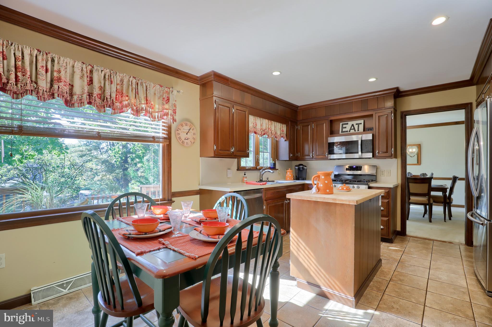 1112 Old Eagle Road Lancaster, PA 17601 - Photo 4 of 41 Gallery Image 4