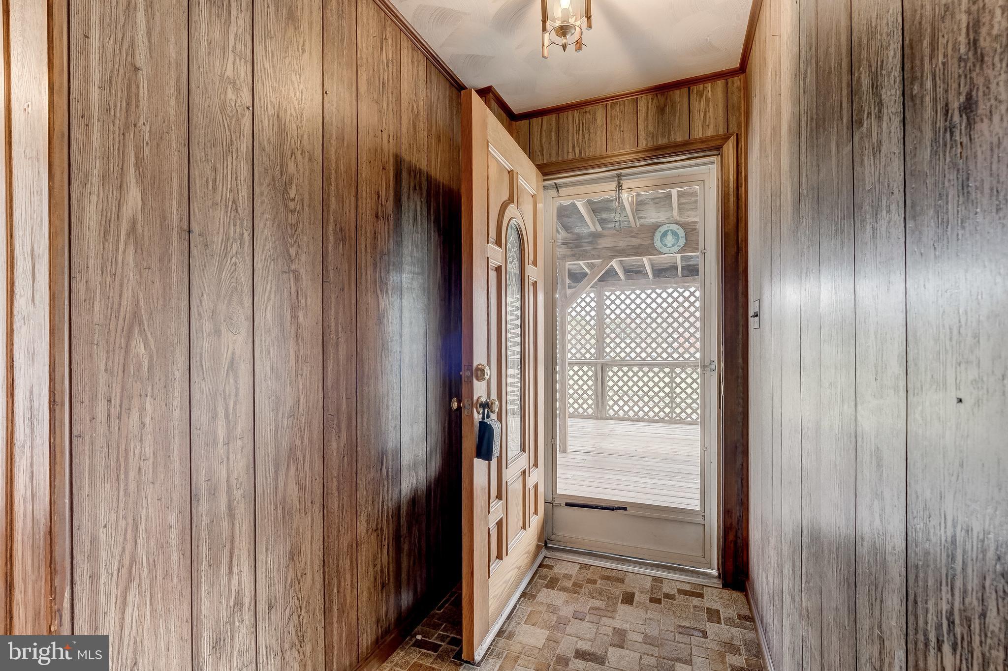 12045 Scaggsville Road Fulton, MD 20759 - Photo 3 of 58 Foyer