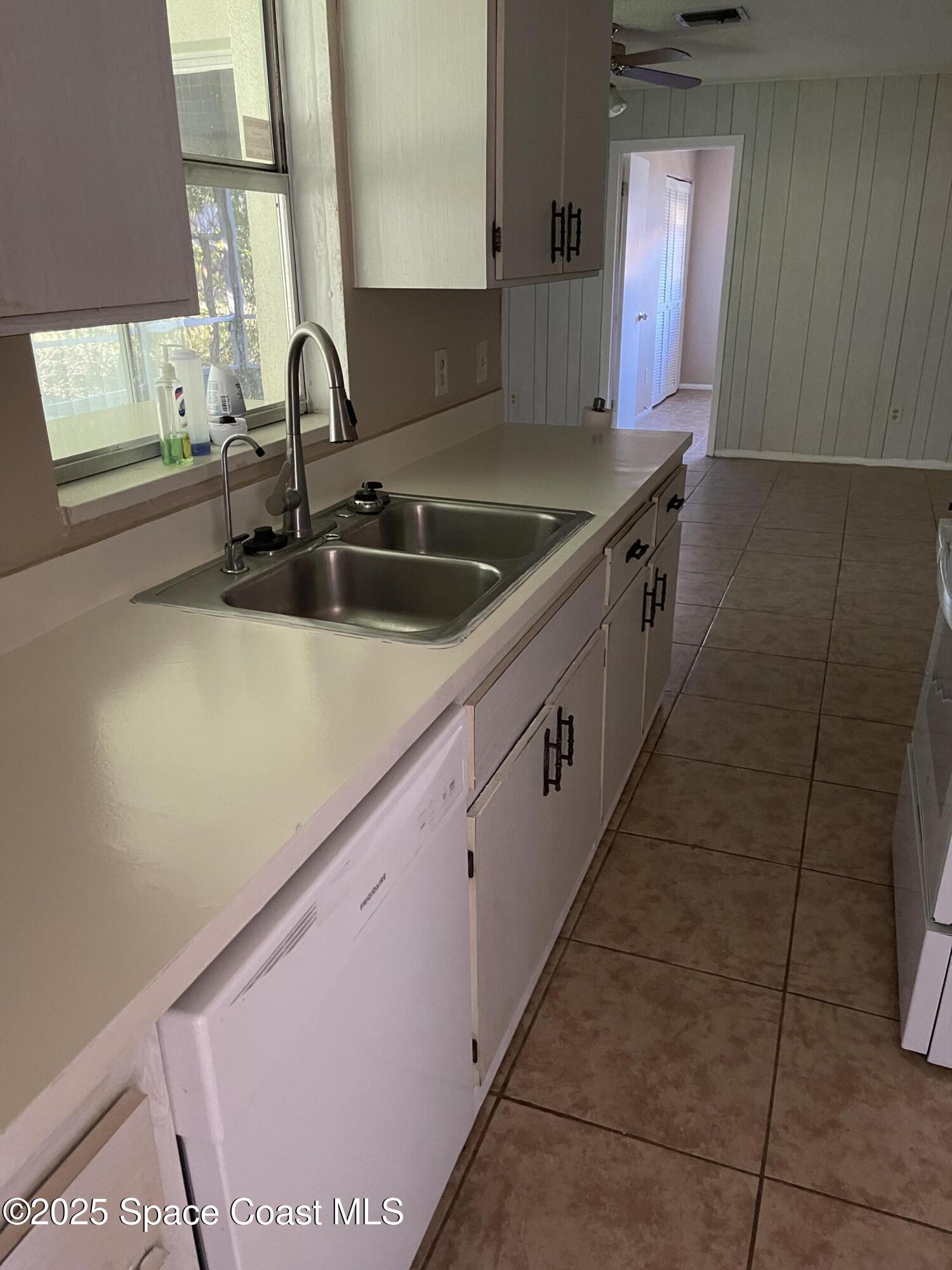 2818 Cameron Street Melbourne, FL 32901 - Photo 6 of 15 IMG_8386