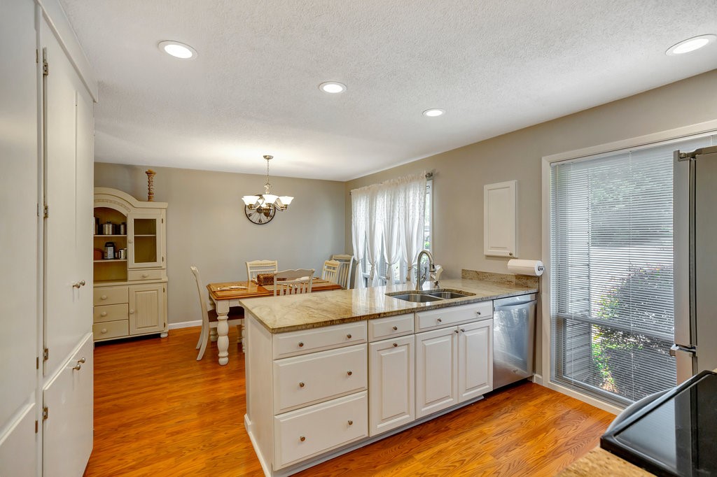 3071 Springfield Villas Anderson, SC 29626 - Photo 16 of 48 Kitchen