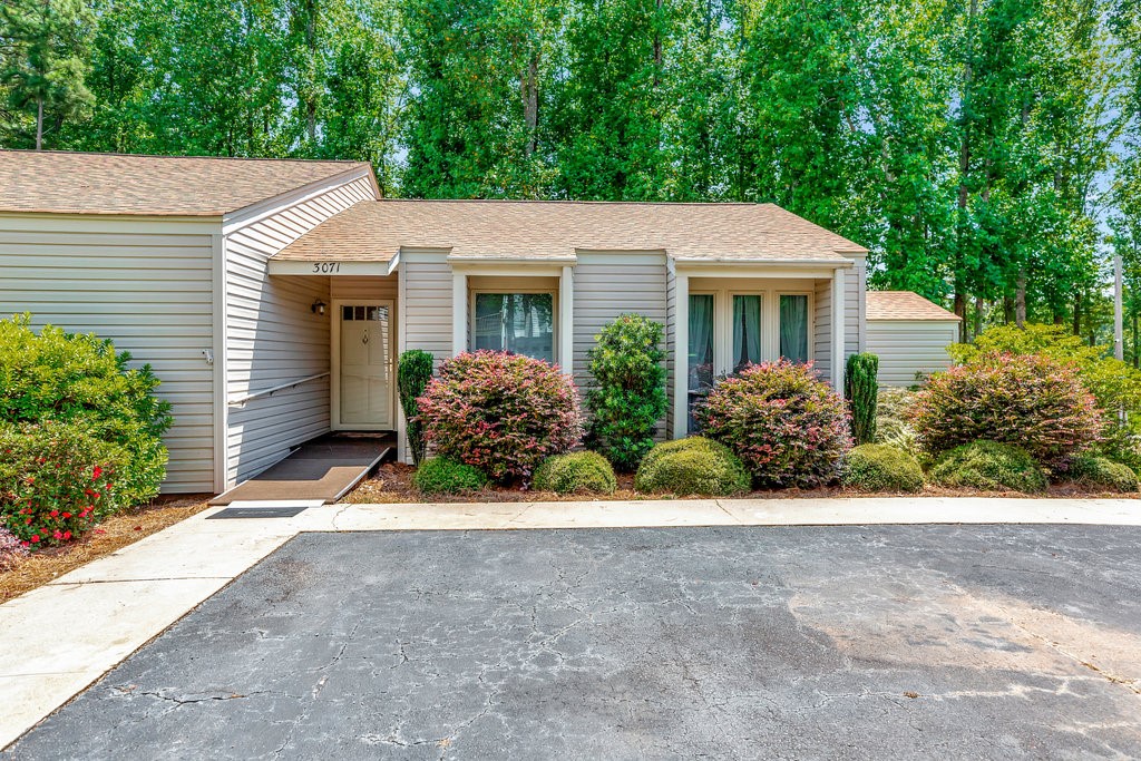 3071 Springfield Villas Anderson, SC 29626 - Photo 2 of 48 Front of Unit