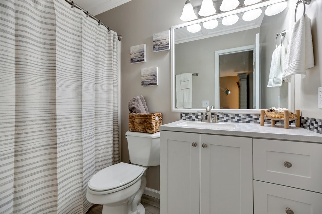 3071 Springfield Villas Anderson, SC 29626 - Photo 21 of 48 Master Bath