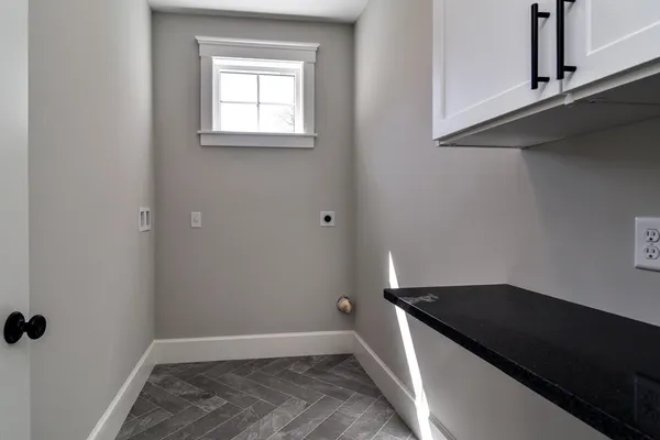 $2,199,000 | 2 Emerald Drive, Hopkinton, MA 01748